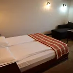 Hotel Family Lazur 3*