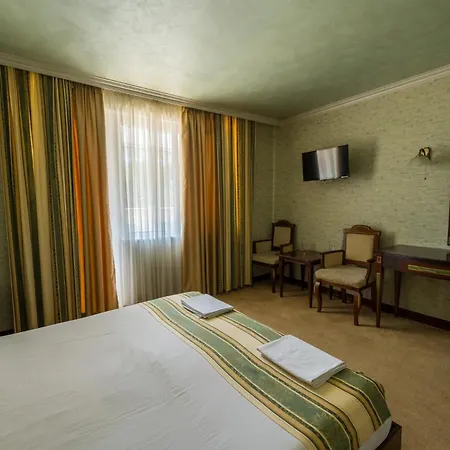 Family Lazur Hotel