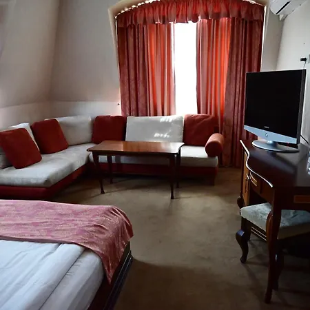 Family Lazur 3* Kyustendil